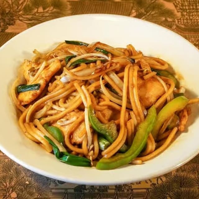 L- Lo Mein.