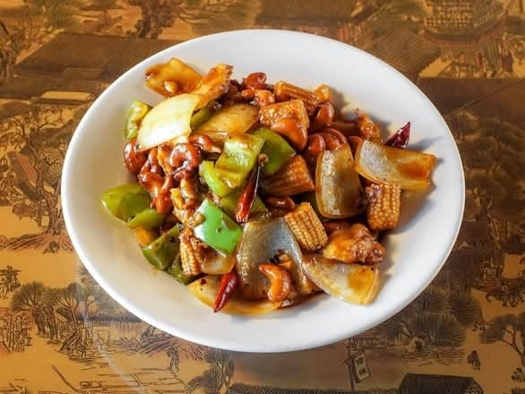 Thai Spicy Cashew Pork.